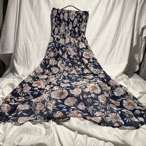 VENUS Navy and Pink Strapless Floral Dress